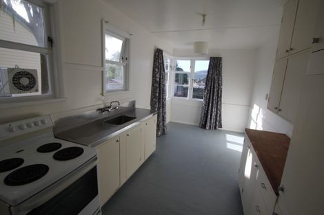 Photo of property in 90 Wilkie Crescent, Naenae, Lower Hutt, 5011