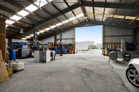 Photo of property in 68 Turuturu Road, Hawera, 4610