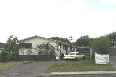 Photo of property in 15 Thistledew Place, Bayview, Auckland, 0629
