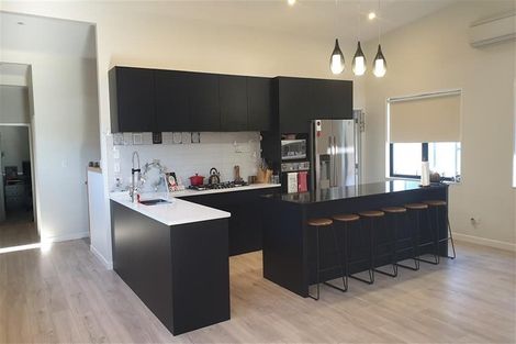 Photo of property in 31 Ascension Crescent, Orewa, 0931