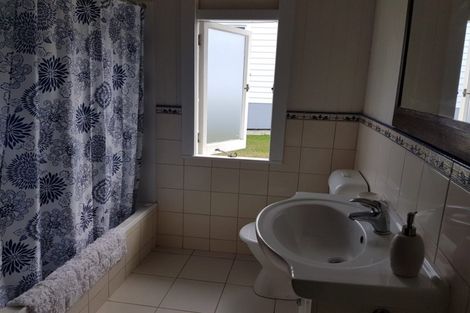 Photo of property in 26 Station Road, Pukekohe, 2120