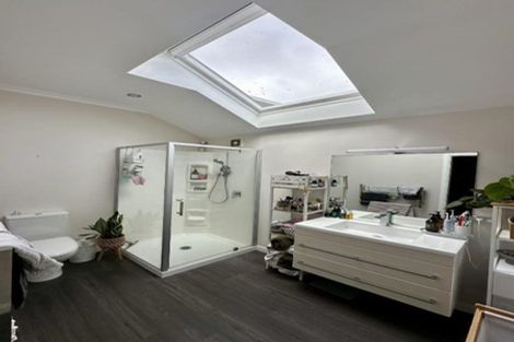 Photo of property in 162 Molesworth Street, New Plymouth, 4312