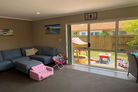 Photo of property in 26 Olympus Grove, Papamoa Beach, Papamoa, 3118