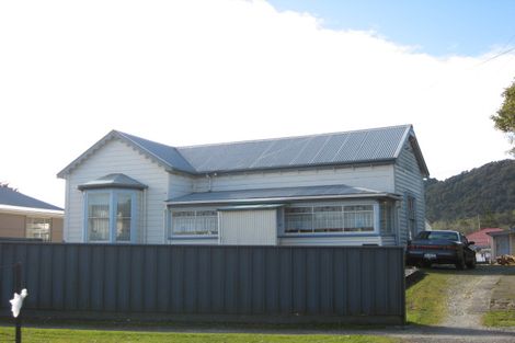 Photo of property in 47 Nelson Quay, Cobden, Greymouth, 7802