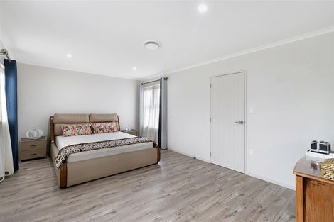 Photo of property in 7a Woodvale Road, Glen Eden, Auckland, 0602