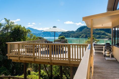 Photo of property in 44 Moetapu Bay Road, Moetapu Bay, Linkwater, 7282