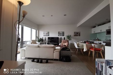 Photo of property in 2f/136 Stancombe Road, Flat Bush, Auckland, 2016