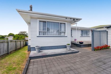 Photo of property in 6 Kingsford Street, Bell Block, New Plymouth, 4312