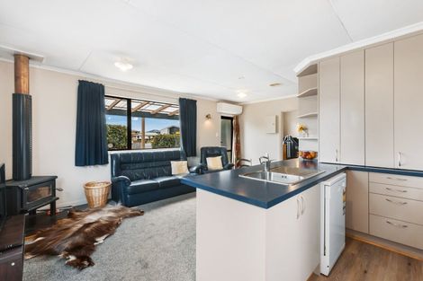 Photo of property in 2 Gavan Street, Cromwell, 9310