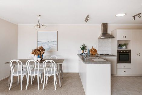 Photo of property in 3 Ashton Way, Welcome Bay, Tauranga, 3112