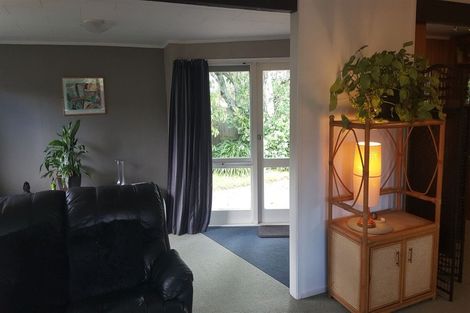 Photo of property in 65a Robinson Avenue, Holdens Bay, Rotorua, 3010