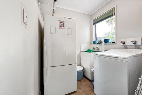 Photo of property in 1/27 Midgley Road, West Harbour, Auckland, 0618