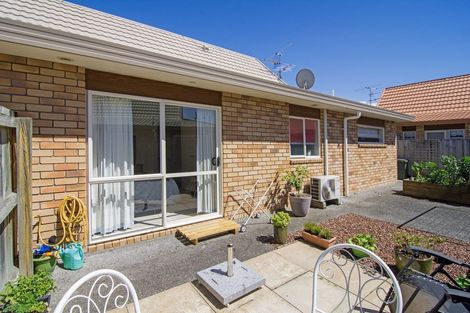 Photo of property in Holdsworth Villas, 59/2 William Donald Drive, Solway, Masterton, 5810