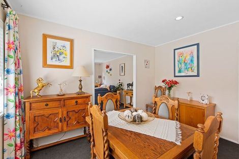 Photo of property in 19b Lillian Place, Orewa, 0931
