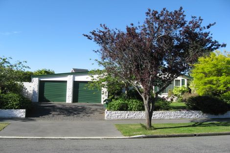 Photo of property in 6 Harrowdale Drive Avonhead Christchurch City