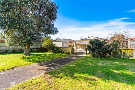 Photo of property in 1/330 Bucklands Beach Road, Bucklands Beach, Auckland, 2012