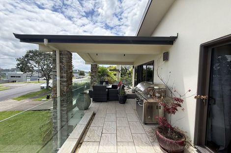 Photo of property in 71 Kittiwake Drive, Schnapper Rock, Auckland, 0632