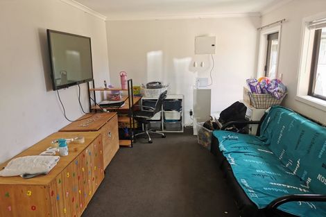 Photo of property in 102 Te Manatu Drive, Huntington, Hamilton, 3210