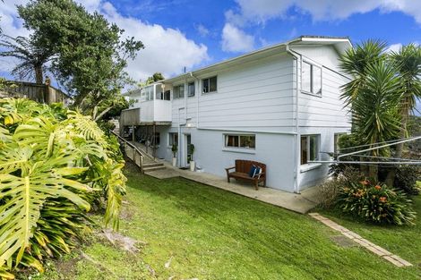 Photo of property in 13 Morriggia Place, Bayview, Auckland, 0629