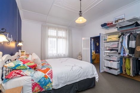 Photo of property in 239 Macandrew Road, Forbury, Dunedin, 9012