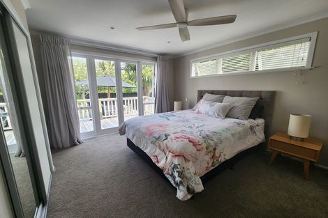 Photo of property in 7 Renata Crescent, Te Atatu Peninsula, Auckland, 0610