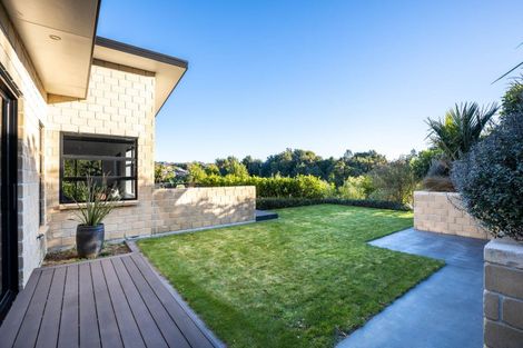 Photo of property in 26c Smith Road, Merrilands, New Plymouth, 4312