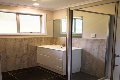 Photo of property in 10 Annison Avenue, Glen Eden, Auckland, 0602