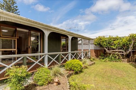 Photo of property in 9b Centreway Road, Orewa, 0931