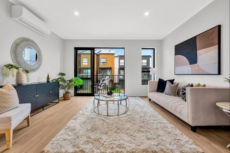 Photo of property in 13 Patrol Lane, Hobsonville, Auckland, 0616