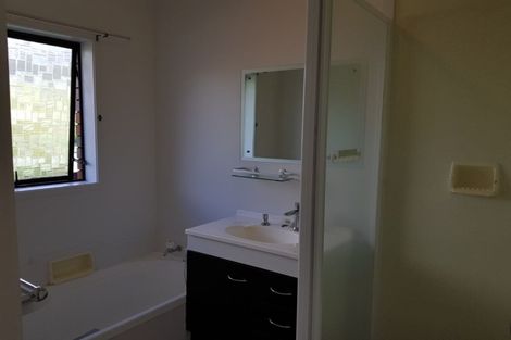 Photo of property in 65 Kurnell Drive, Botany Downs, Auckland, 2010