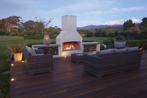 Photo of property in 205 Muhunoa Road East, Ohau, Levin, 5570