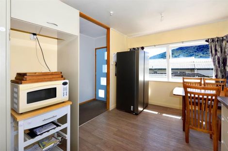 Photo of property in 2/87 Scotia Street, Wakatu, Nelson, 7011