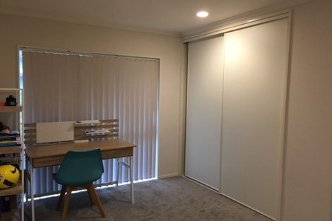 Photo of property in 10 Denim Place, Albany, Auckland, 0632