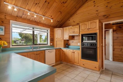 Photo of property in 58 Links View Drive, Omokoroa, 3114