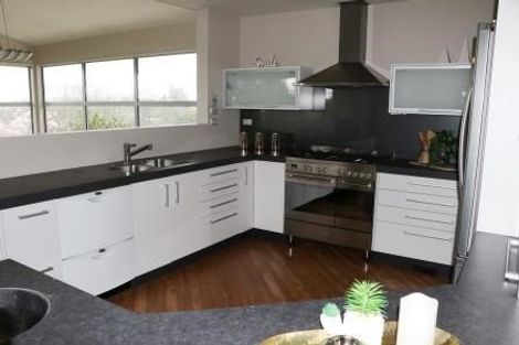 Photo of property in 41 Ranui Street, Dinsdale, Hamilton, 3204