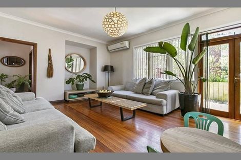 Photo of property in 66 Don Buck Road, Massey, Auckland, 0614