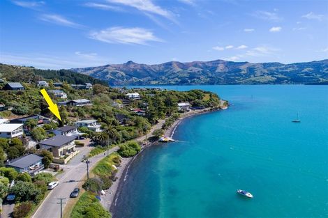 Photo of property in 213 Beach Road, Akaroa, 7520