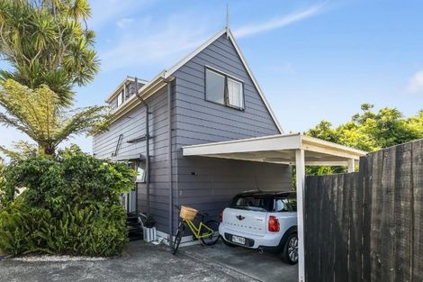 Photo of property in 2/208 Rangatira Road, Beach Haven, Auckland, 0626