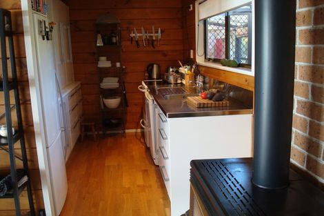 Photo of property in 223 Whirinaki Road, Eskdale, Napier, 4182