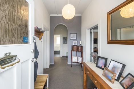 Photo of property in 126 Heretaunga Street, Palmerston North, 4414