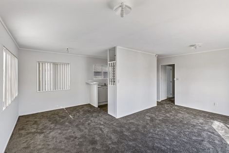 Photo of property in 103 Flat Bush Road, Clover Park, Auckland, 2023