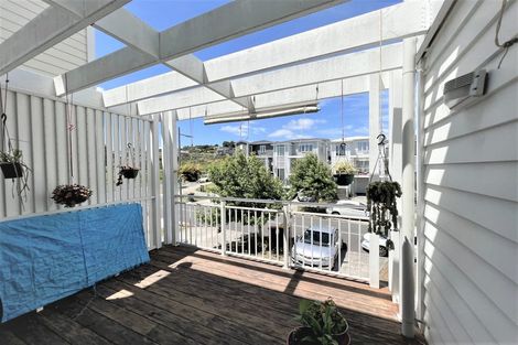 Photo of property in 98 Arrowsmith Drive, Flat Bush, Auckland, 2019