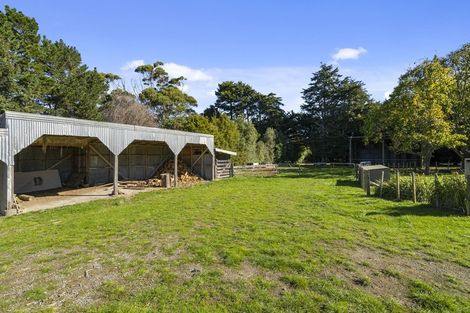 Photo of property in 22 Tiratu Road, Dannevirke, 4976