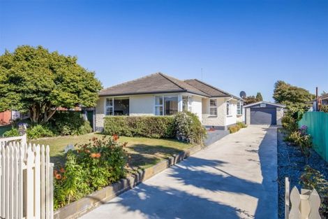 Photo of property in 8 Dunstan Crescent, Hornby, Christchurch, 8042