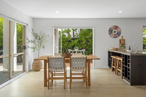 Photo of property in 16a Mona Vale Avenue, Riccarton, Christchurch, 8011