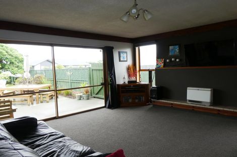 Photo of property in 41 Saint Leonards Road, Temuka, 7920