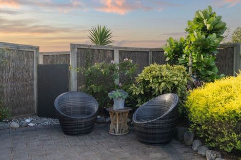 Photo of property in 55 Pukenamu Road, Te Horo, Otaki, 5581