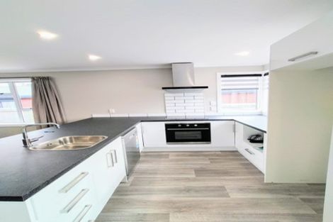 Photo of property in 26 Eastbourne Street, Caversham, Dunedin, 9012