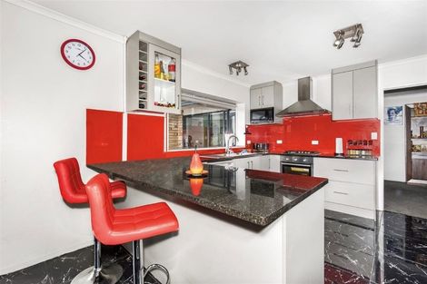 Photo of property in 42 Enuamanu Road, Favona, Auckland, 2024