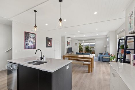 Photo of property in 28c Opaheke Road, Papakura, 2110